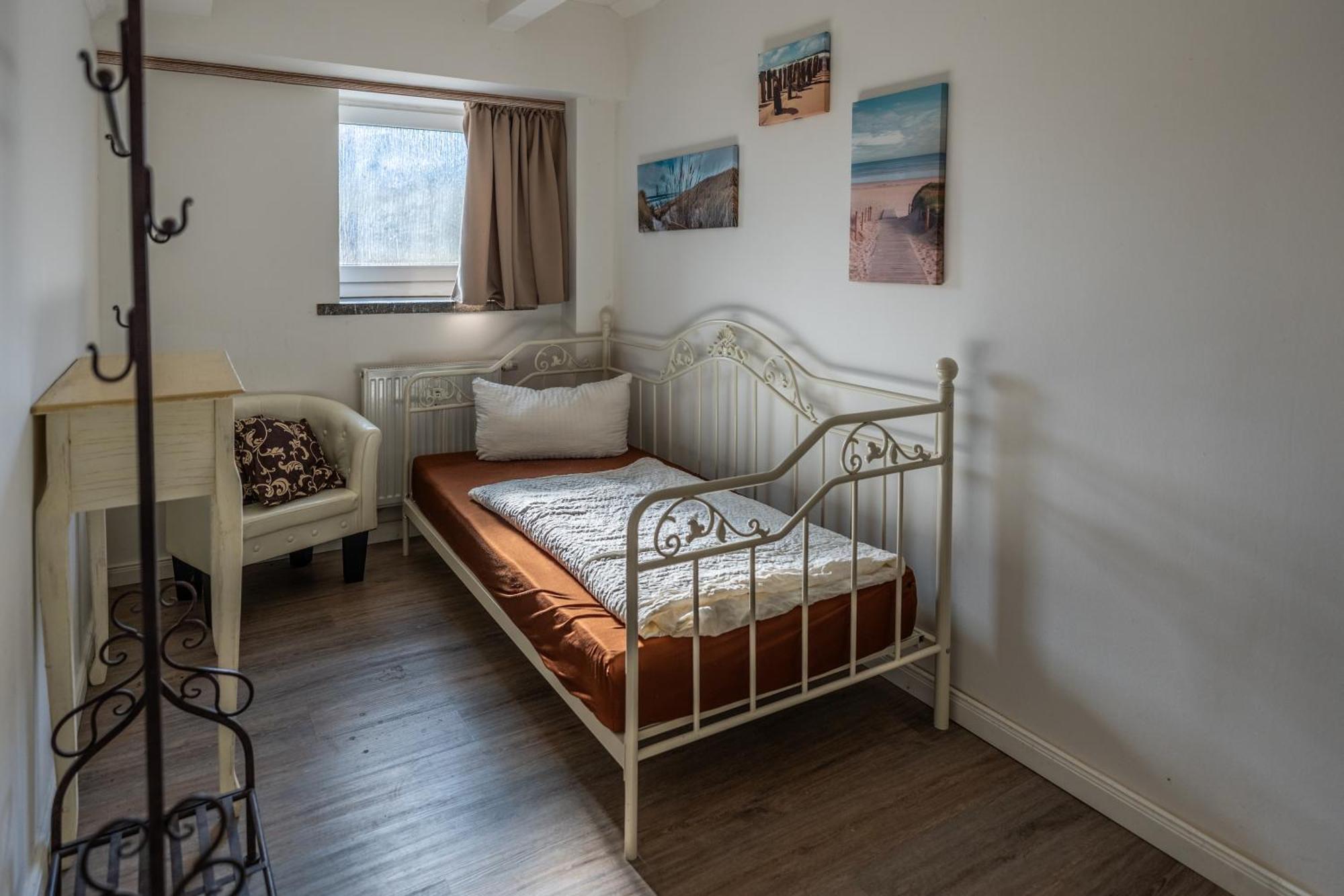 Villa Backstein Obo19 Шверін Екстер'єр фото